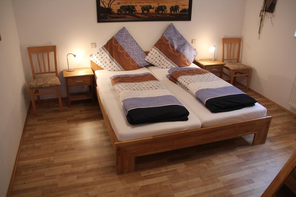 Ferienwohnung Graf Lauf Rum bild